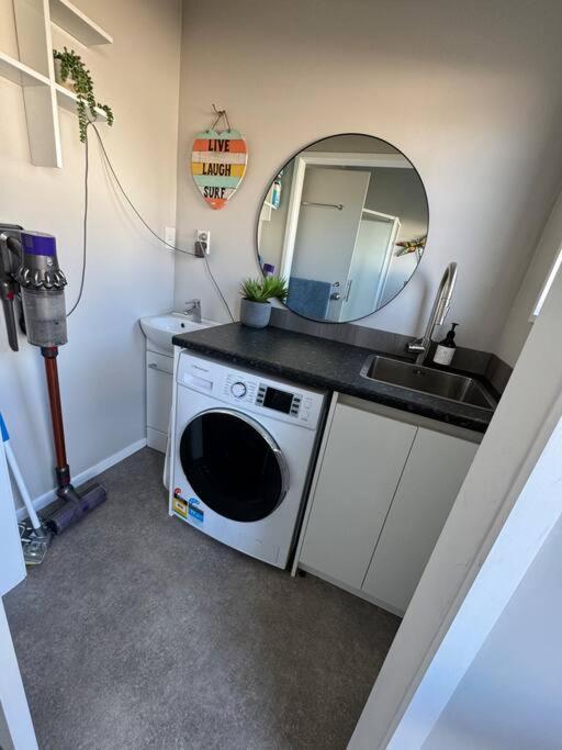 Ultimate Family Holiday - Pet Friendly! Papamoa Exterior photo